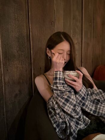 Jang won young page leaked private photo uncensored HD quality