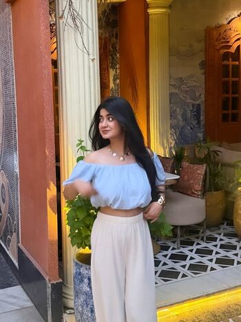 Janshi dayal page leaked private photo uncensored HD quality