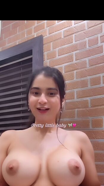 Janshi dayal leaked private photo uncensored HD quality