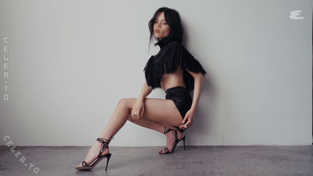 Jenna ortega  page leaked private photo uncensored HD quality