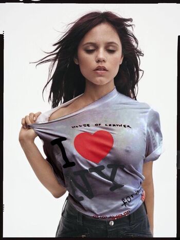 Jenna ortega  page leaked private photo uncensored HD quality