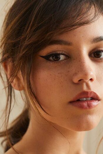 Jenna ortega  page leaked private photo uncensored HD quality