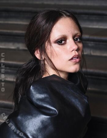 Jenna ortega leaked private photo uncensored HD quality