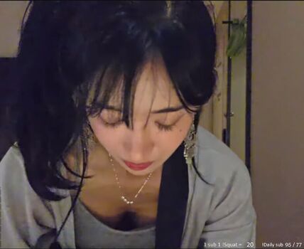 Jinnytty page leaked private photo uncensored HD quality