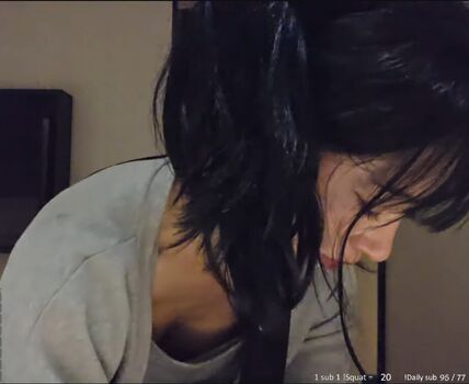 Jinnytty page leaked private photo uncensored HD quality