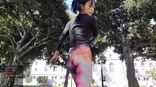 Jinnytty page leaked private photo uncensored HD quality