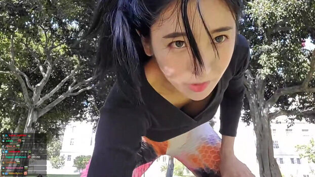 Jinnytty page leaked private photo uncensored HD quality