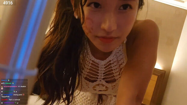 Jinnytty page leaked private photo uncensored HD quality