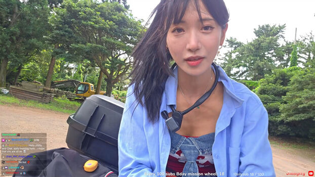 Jinnytty page leaked private photo uncensored HD quality