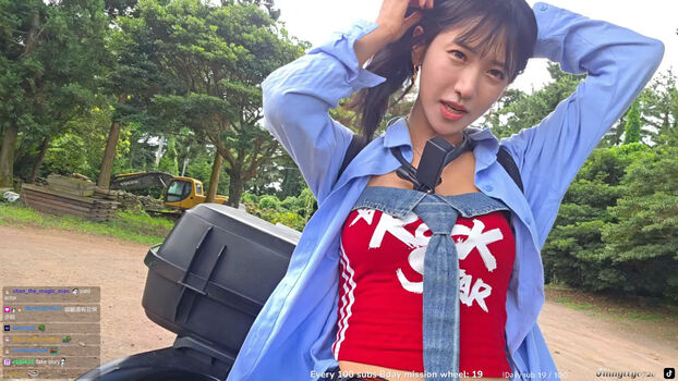 Jinnytty page leaked private photo uncensored HD quality