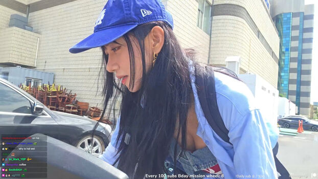 Jinnytty page leaked private photo uncensored HD quality