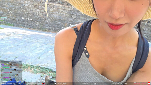 Jinnytty page leaked private photo uncensored HD quality