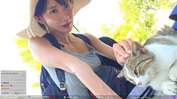 Jinnytty page leaked private photo uncensored HD quality