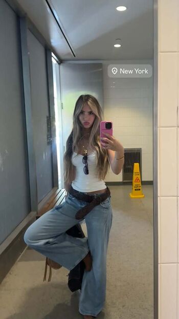 Julia ernst page leaked private photo uncensored HD quality
