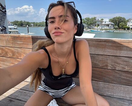 Julia ernst page leaked private photo uncensored HD quality