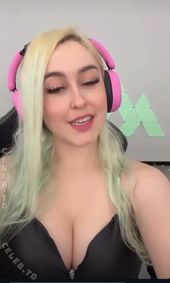 Juliversal leaked private photo uncensored HD quality