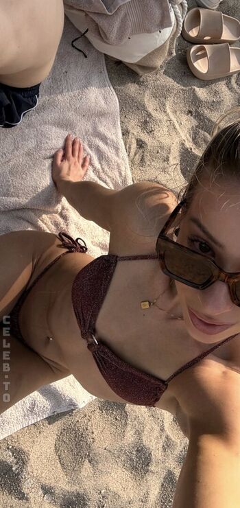 Justsayeleanor leaked private photo uncensored HD quality