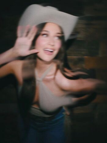 Kacey musgraves page leaked private photo uncensored HD quality