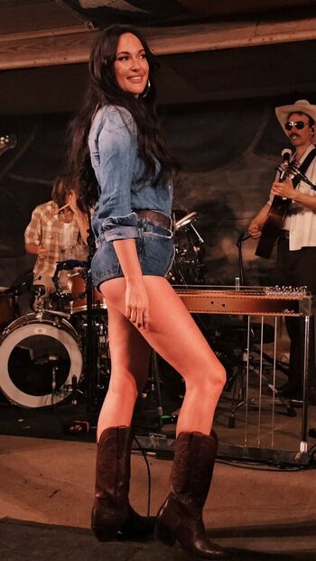 Kacey musgraves page leaked private photo uncensored HD quality