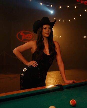 Kacey musgraves leaked private photo uncensored HD quality
