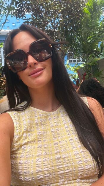 Kacey musgraves leaked private photo uncensored HD quality