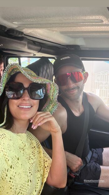 Kacey musgraves leaked private photo uncensored HD quality