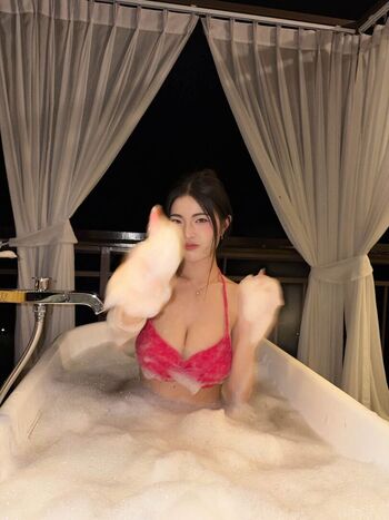 Kanyxxon leaked private photo uncensored HD quality