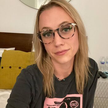 Kat timpf page leaked private photo uncensored HD quality