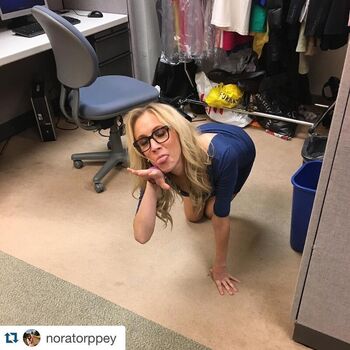 Kat timpf page leaked private photo uncensored HD quality