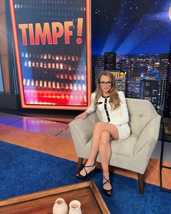 Kat timpf page leaked private photo uncensored HD quality