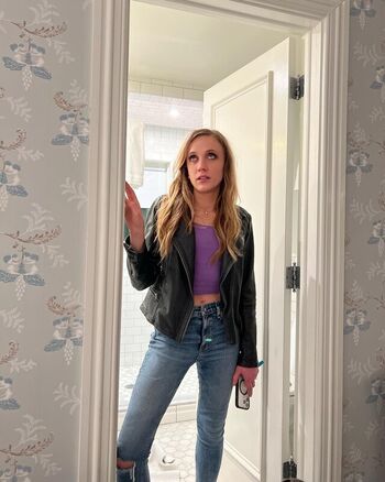 Kat timpf page leaked private photo uncensored HD quality