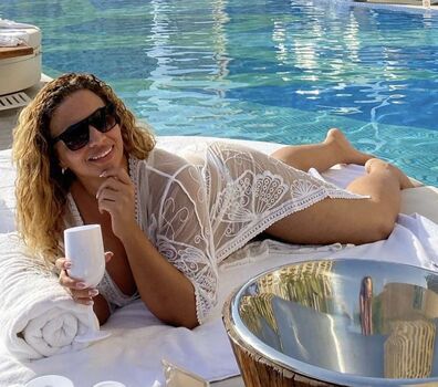 Kayna samet page leaked private photo uncensored HD quality