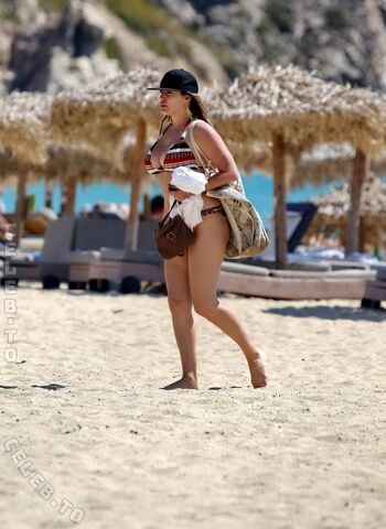 Kelly brook page leaked private photo uncensored HD quality