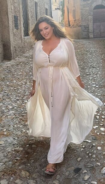 Kelly brook page leaked private photo uncensored HD quality