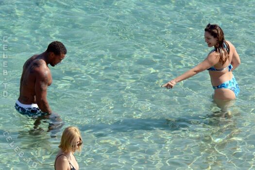 Kelly brook page leaked private photo uncensored HD quality