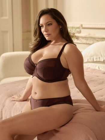 Kelly brook leaked private photo uncensored HD quality