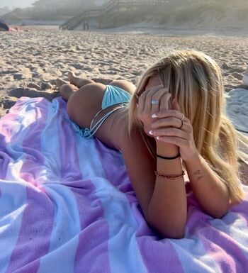 Kelsey lospitalier leaked private photo uncensored HD quality
