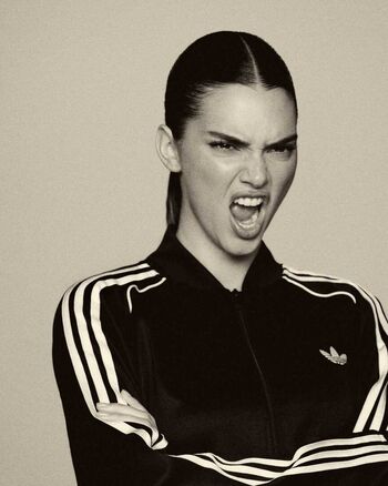 Kendall jenner  page leaked private photo uncensored HD quality