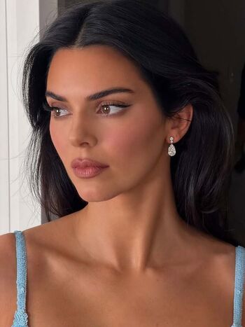 Kendall jenner  page leaked private photo uncensored HD quality