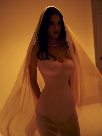 Kendall jenner  page leaked private photo uncensored HD quality