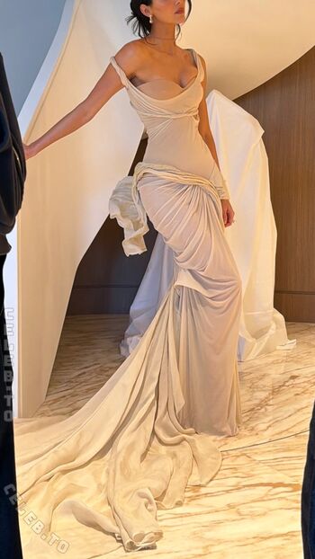 Kendall jenner  page leaked private photo uncensored HD quality