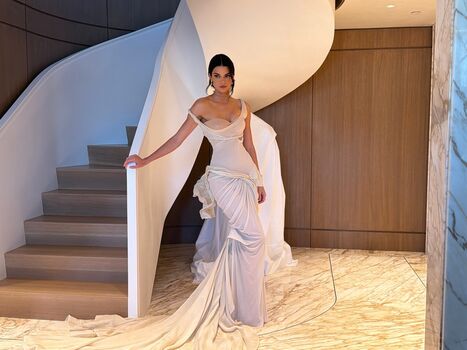 Kendall jenner  page leaked private photo uncensored HD quality