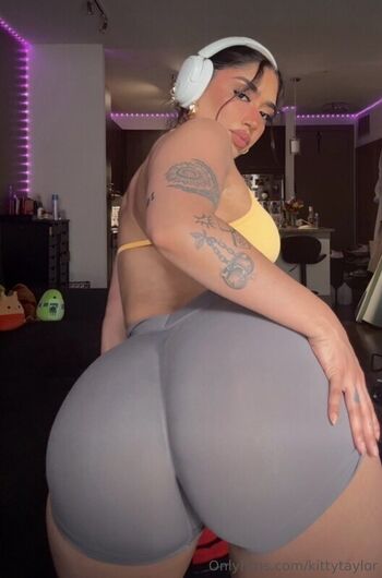 Kittytaylor page leaked private photo uncensored HD quality