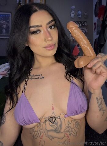 Kittytaylor page leaked private photo uncensored HD quality