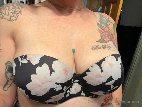 Klovepromo leaked private photo uncensored HD quality