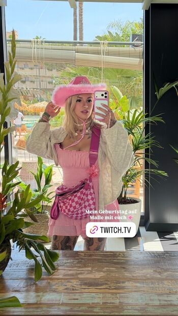 Kunshikitty  page leaked private photo uncensored HD quality