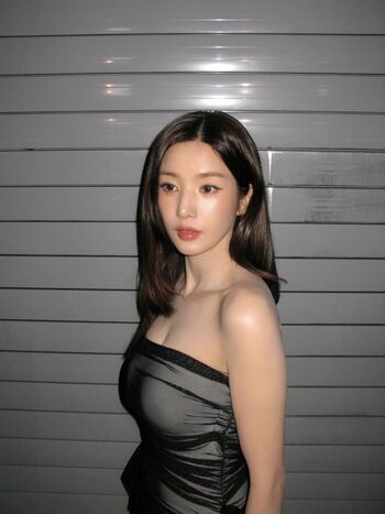 Kwon eunbi page leaked private photo uncensored HD quality
