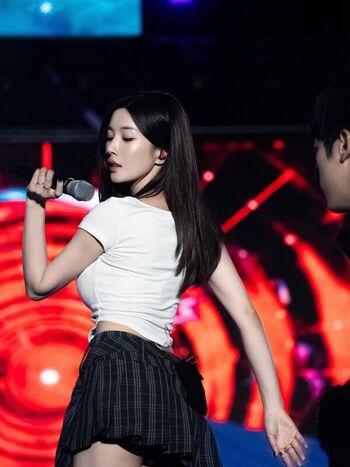 Kwon eunbi page leaked private photo uncensored HD quality