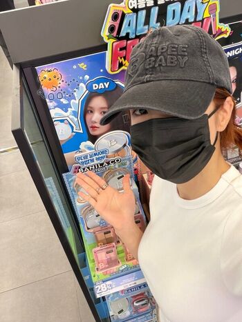 Kwon eunbi leaked private photo uncensored HD quality