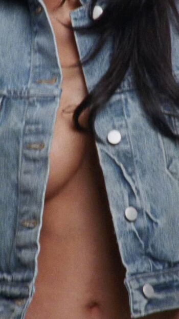 Kylie jenner  page leaked private photo uncensored HD quality